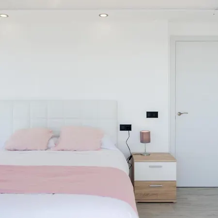 Paradise On The Seafront In *