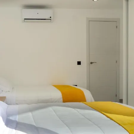 Paradise On The Seafront In Apartment Fuengirola