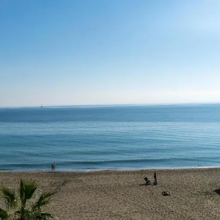 Paradise On The Seafront In Apartment Fuengirola