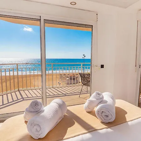 Paradise On The Seafront In