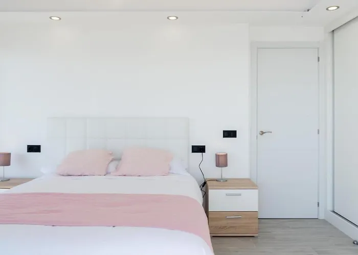 Paradise On The Seafront In *