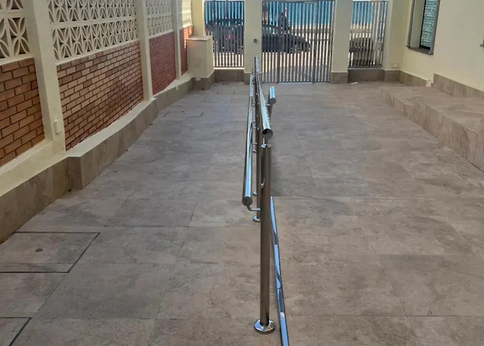 Paradise On The Seafront In * Фуенхірола