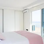 Paradise On The Seafront In *