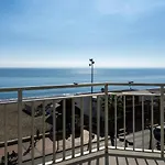 Paradise On The Seafront In * Fuengirola